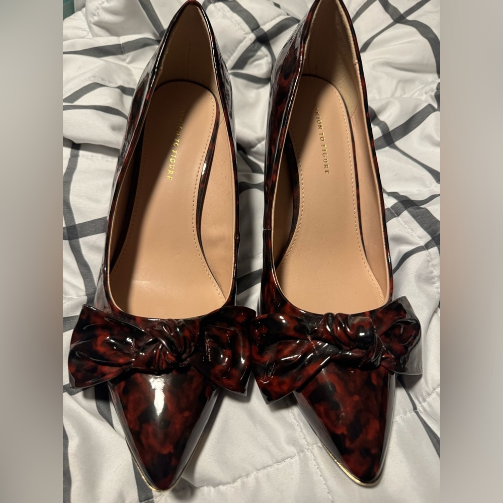 Fashion To Figure Animal Print heels 11 WIDE